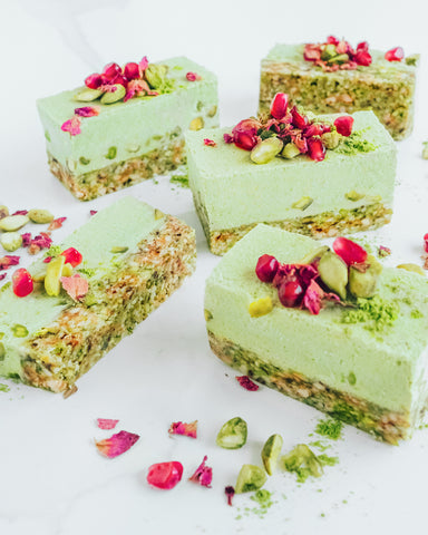 Raw Pistachio & Matcha Slice